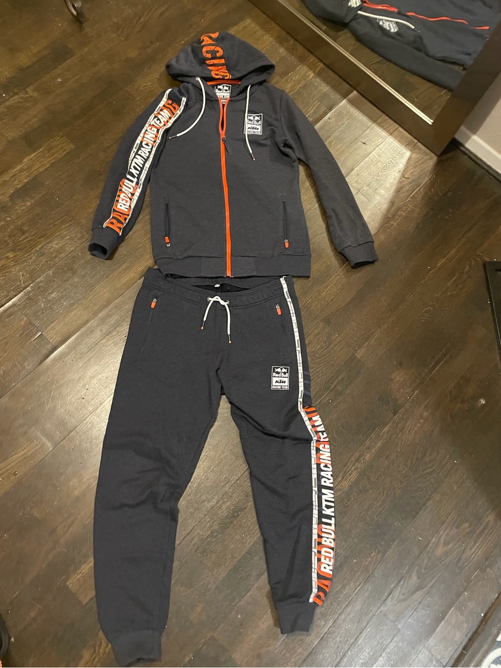 *RARE* Red Bull KTM Racing Team  Matching hoodie & sweatpants set tracksuit Med